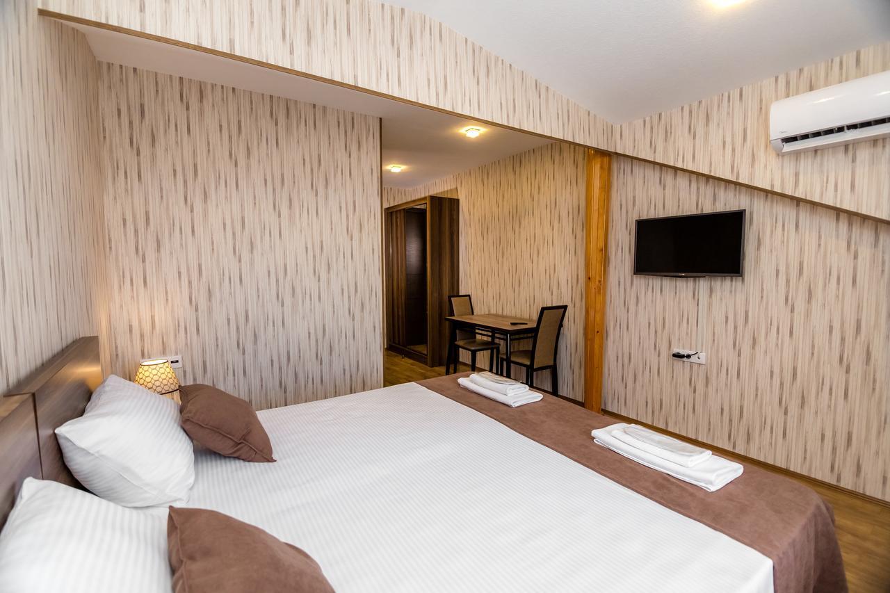 Elia Palace Hotel 트빌리시 외부 사진