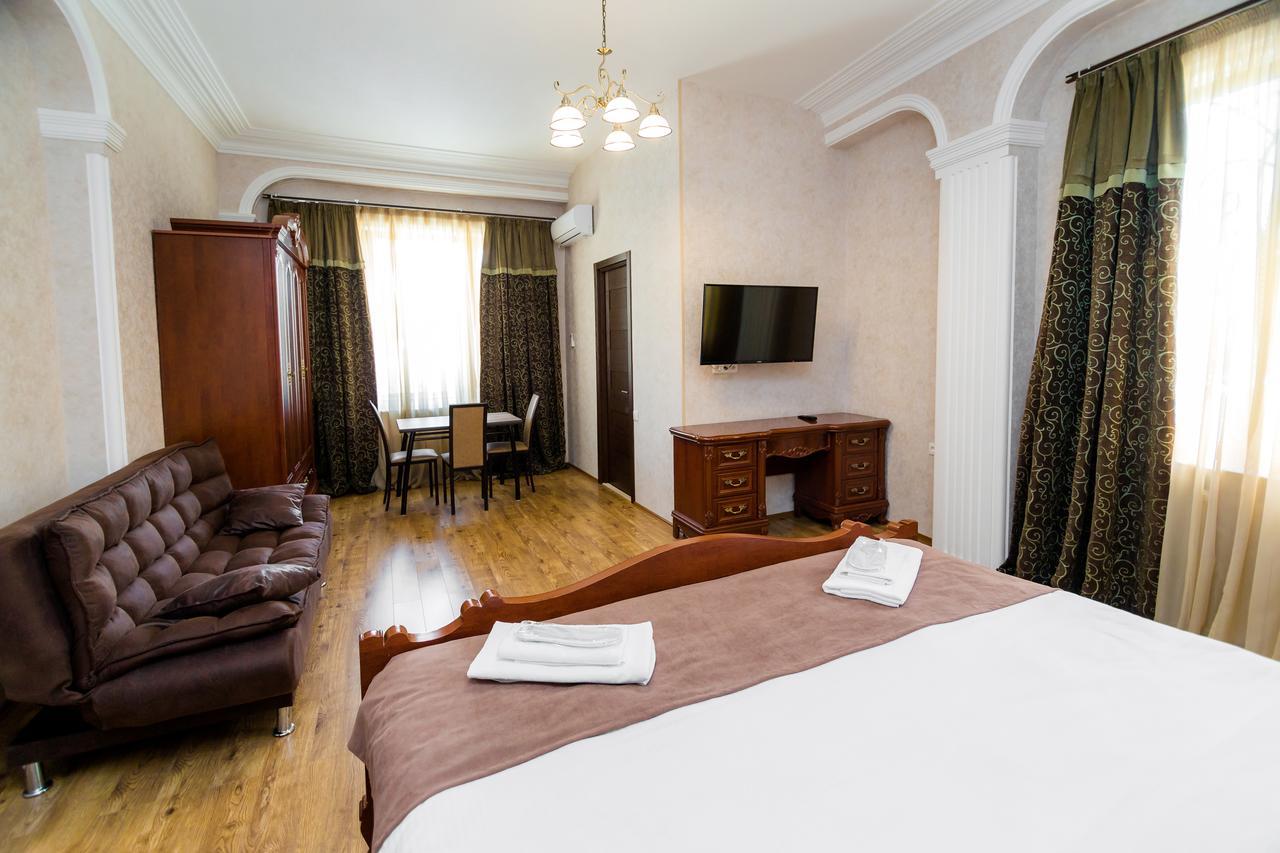 Elia Palace Hotel 트빌리시 외부 사진